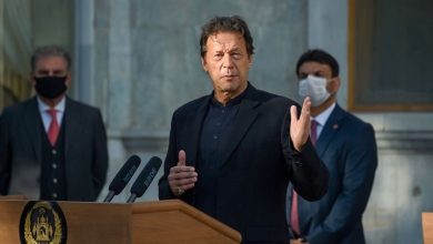 Photo of عمران خان يهاجم سفراء غربيين على خلفية الموقف من روسيا