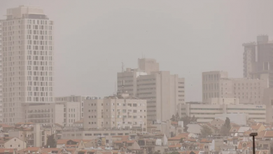 Photo of حالة الطقس: حار فوق المعدل، واستمرار الأجواء المغبرة مع انحسارها تدريجيا