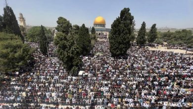 Photo of حماس تستنكر فرض الاحتلال تصاريح دخول على فئات عمرية للأقصى في رمضان