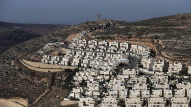 Photo of بلدية الاحتلال بالقدس تفرض غرامات مالية على تجار في حي واد الجوز