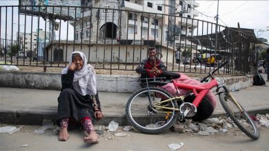 Photo of “لن نغادر إلا إلى السماء”.. فلسطينيون بشمال غزة يرفضون التهجير الإسرائيلي